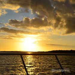 キャプテンクック サンセットディナークルーズ/フィジー(C)モデルプレス