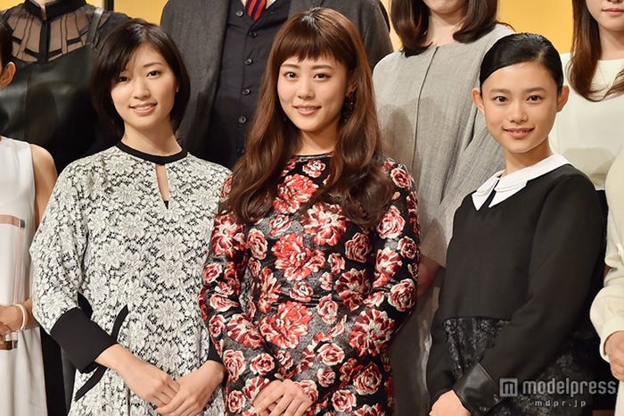 (左から)相楽樹、高畑充希、杉咲花(C)モデルプレス
