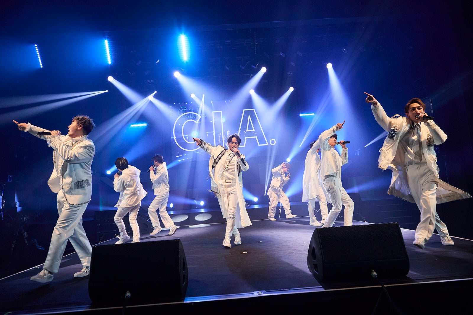 2年ぶり「C.I.A.」年末ライブで加藤諒・木戸邑弥・永田崇人ら歌声響かせ会場一体に メンバー作詞の新曲初披露も＜「SUPER LIVE」初日ライブレポ＞