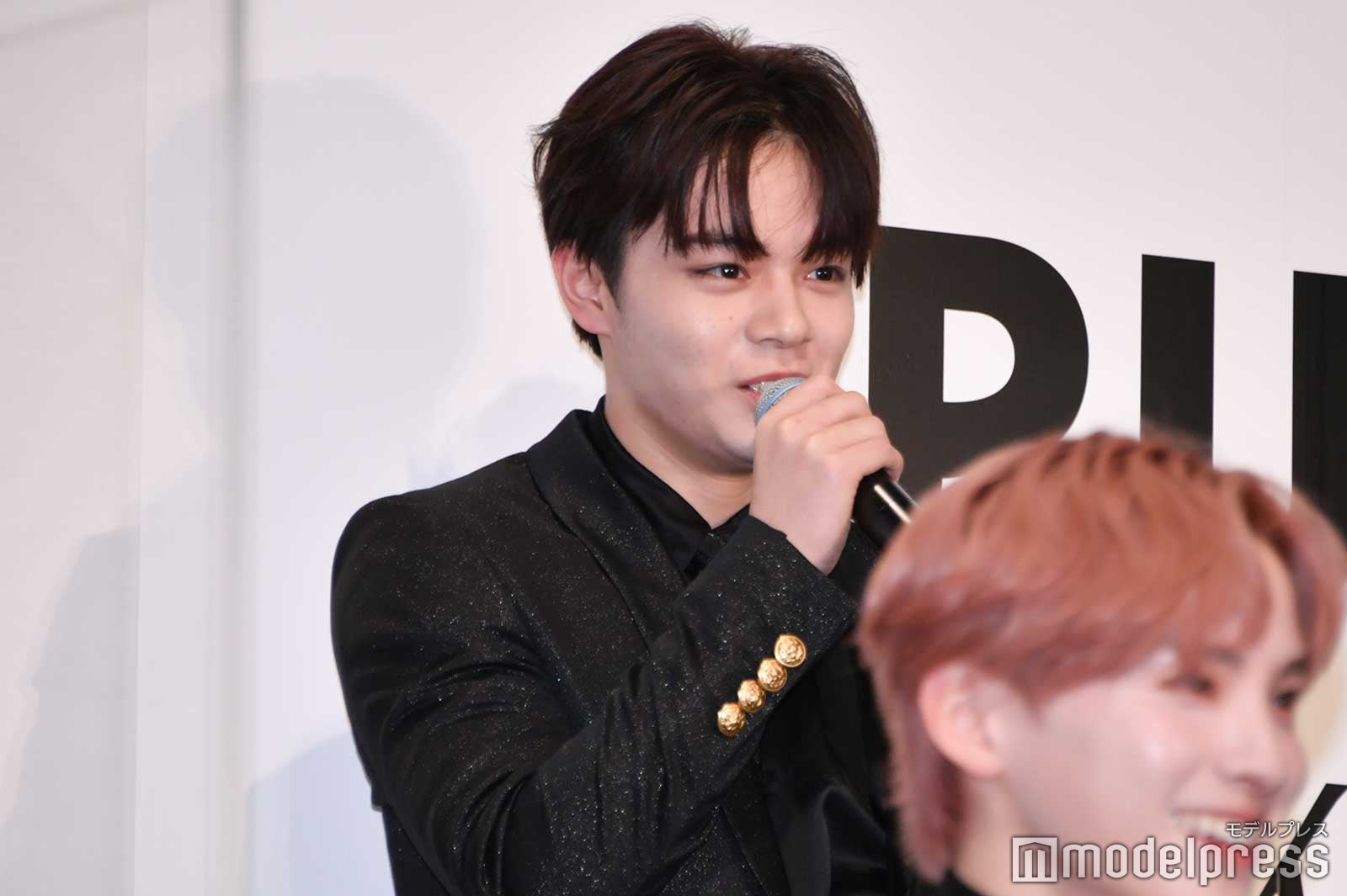 鶴房汐恩（C）モデルプレス