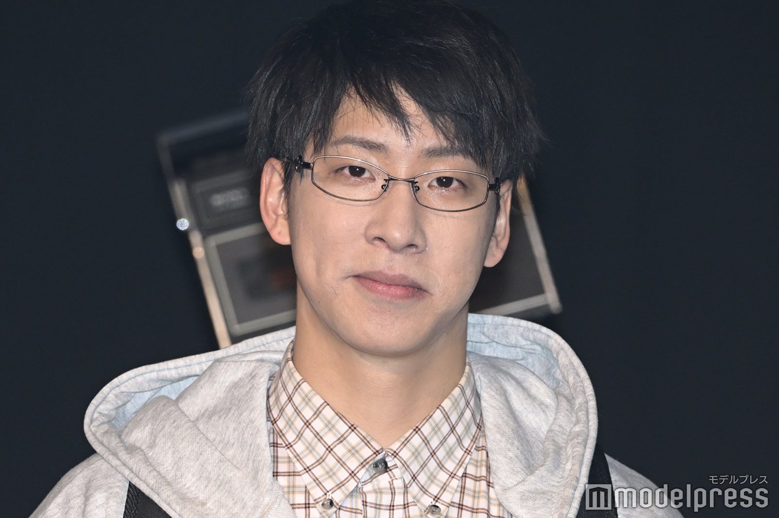 陣（C）モデルプレス