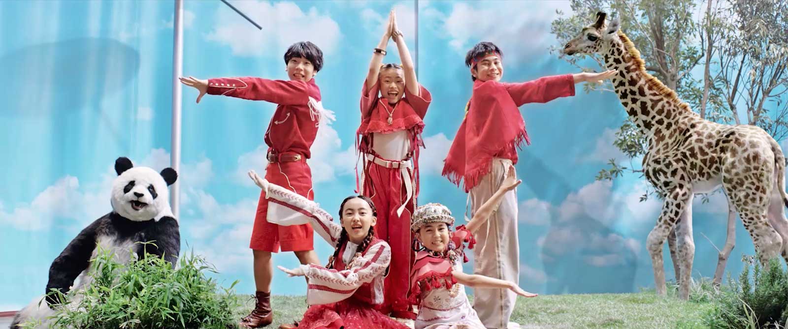 「パプリカ あしたにたねをまこう！バージョン」MV場面写真より（C）NHK