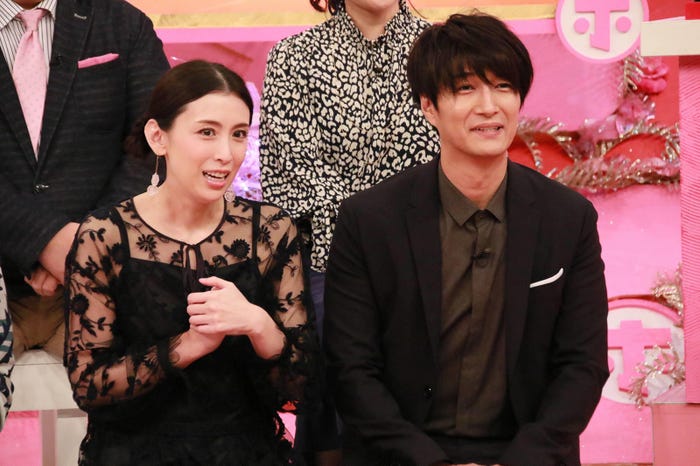雛形あきこ&天野浩成(C)フジテレビ