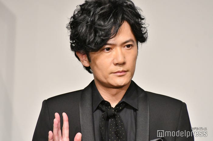 稲垣吾郎(C)モデルプレス