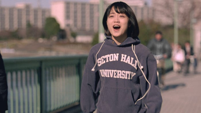 深川麻衣/新CMより(提供写真)