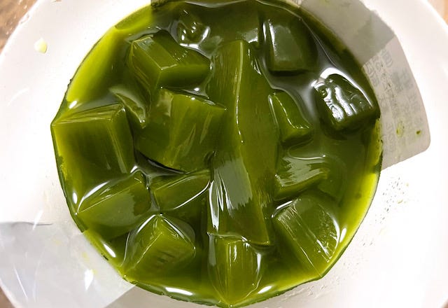 伊藤久右衛門監修　さくらと抹茶のあんみつ