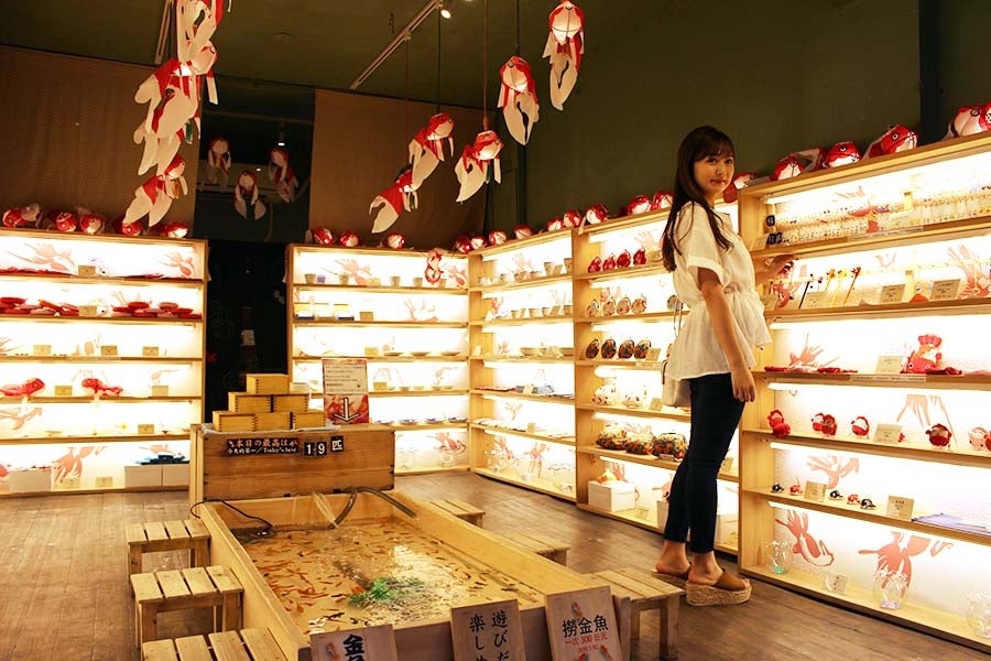 浅草きんぎょ 内観