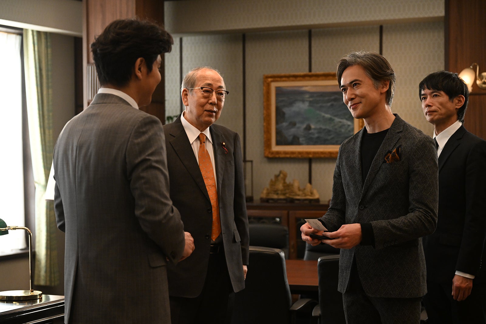 「罠の戦争」第8話より（C）カンテレ