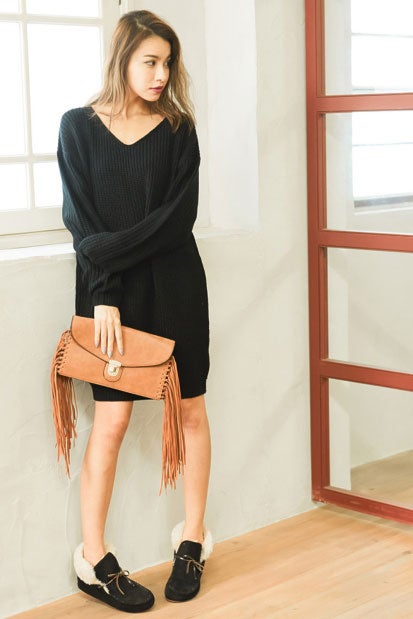 フリンジフェイクレザークラッチバッグ「Re:EDIT by GALSTAR」2,998円（税込）／画像提供：Re:EDIT by GALSTAR