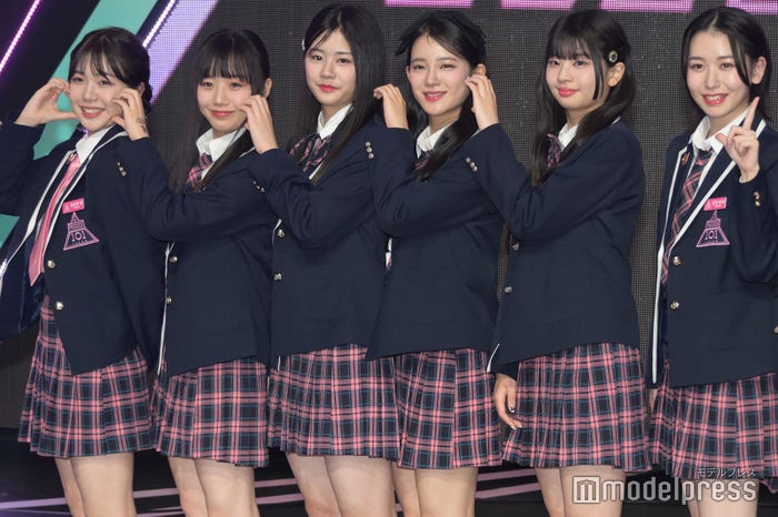 (左から)海老原鼓、清水恵子、佐々木心菜、櫻井美羽、村上璃杏、笠原桃奈(C)モデルプレス