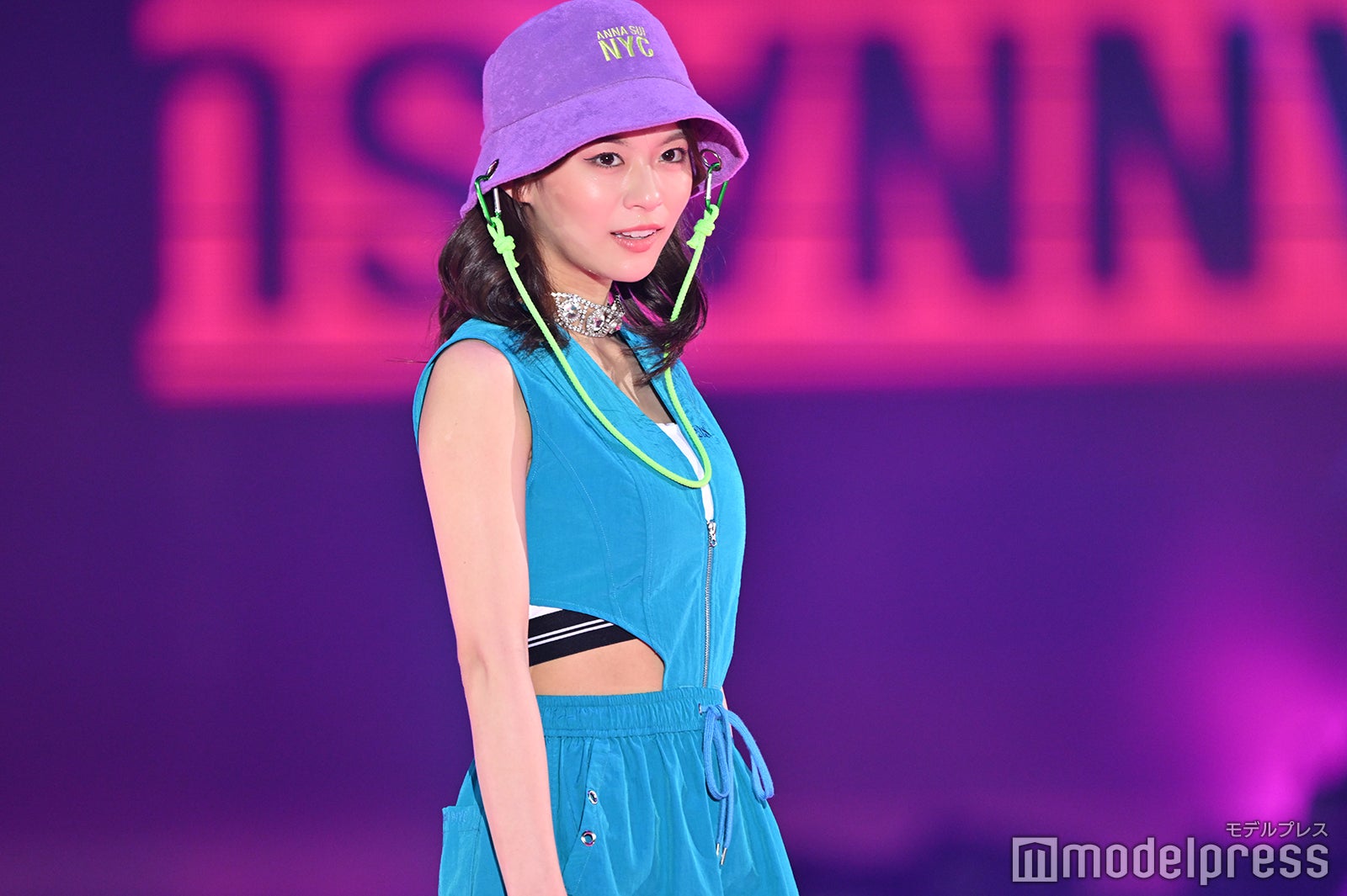 （C）モデルプレス