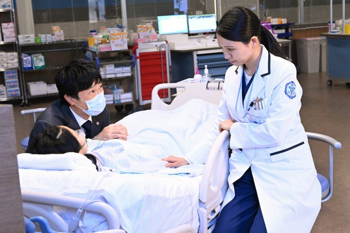 堺雅人、Nandin-Erdene Khongorzul、二階堂ふみ「VIVANT」第6話より(C)TBS