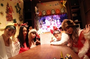 1組のカップルのためだけのイベントを開催したlol（画像提供：所属事務所）