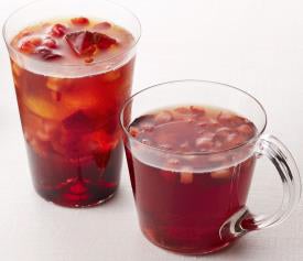 「カベルネ＆ストロベリーティー」（HOT／ICED）