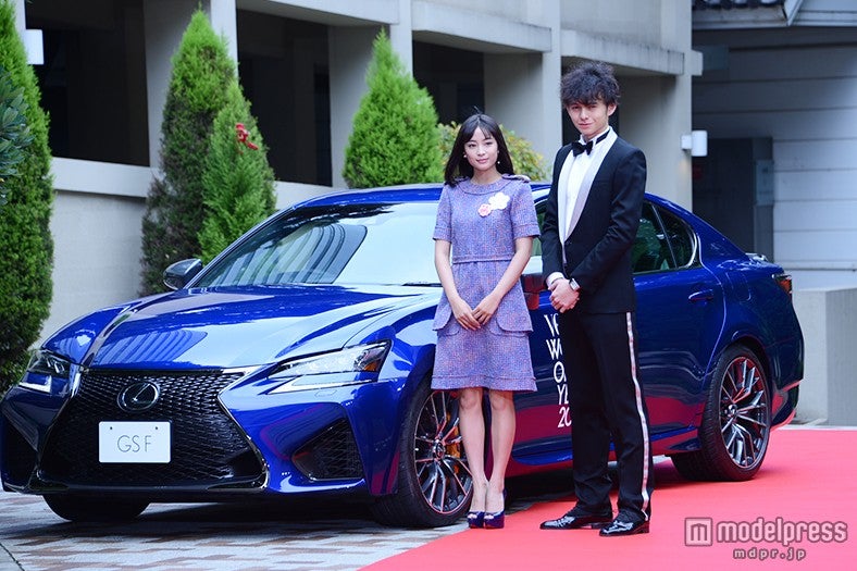 広瀬すず、ハリー杉山