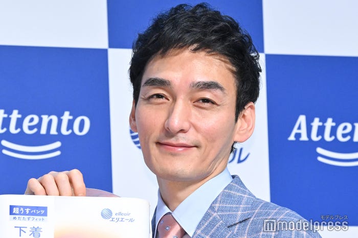 草なぎ剛(C)モデルプレス