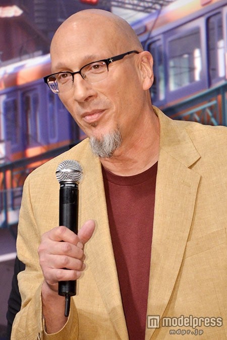 ロイ・コリン氏