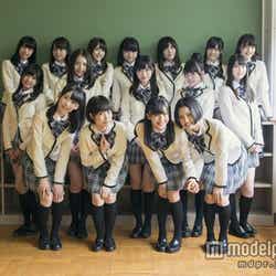 HKT48「メロンジュース」(2013年9月4日発売)アーティスト写真