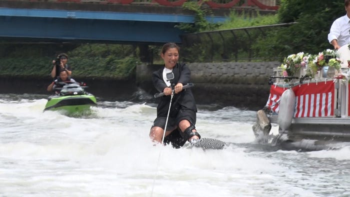 ウェイクボード(C)日本テレビ