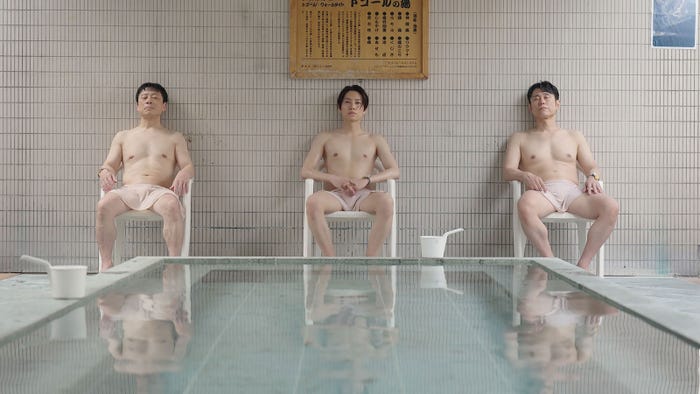 (左から)三宅弘城、橋本将生、原田泰造(C)「サ道 2026」製作委員会/タナカカツキ/講談社