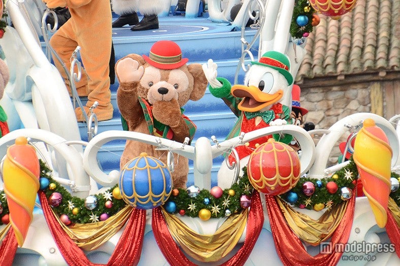 「パーフェクト・クリスマスダッフィー、
ドナルド