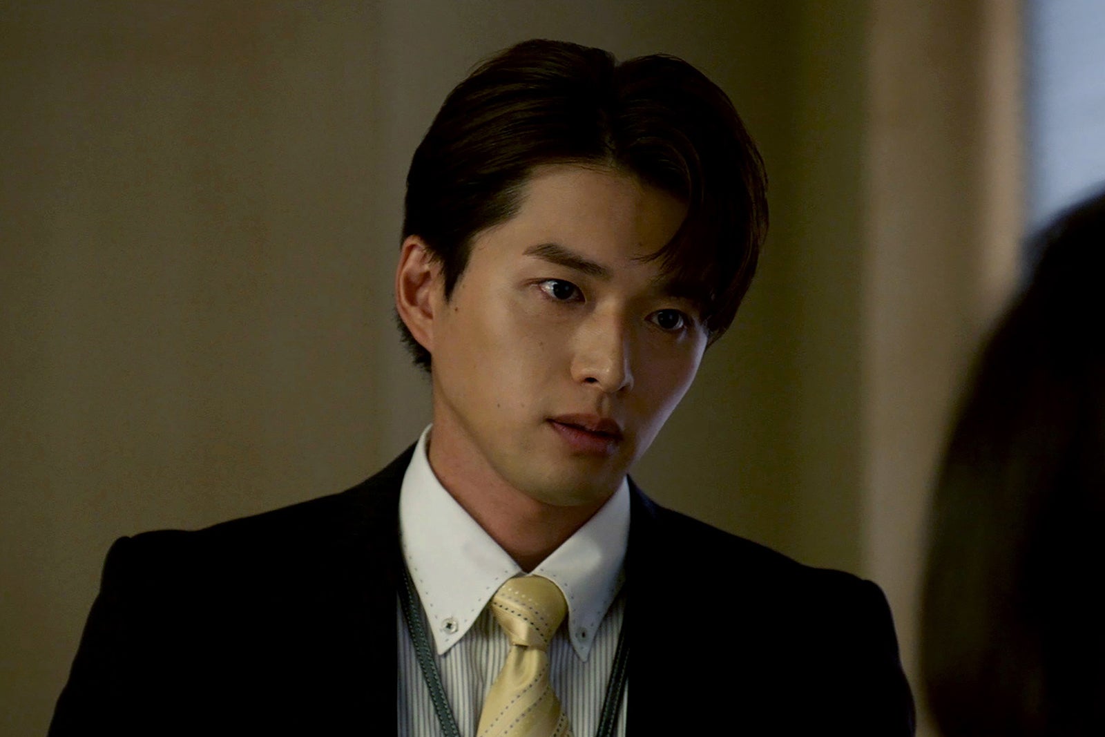 白洲迅『ゼイチョー ～「払えない」にはワケがある～』第4話より（C）日本テレビ