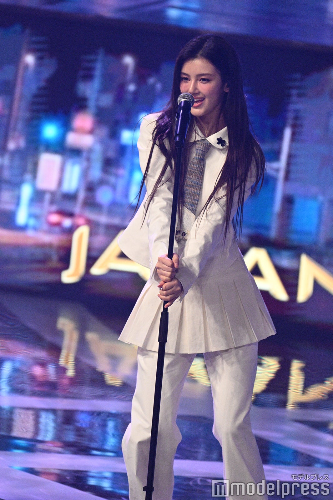 （C）モデルプレス