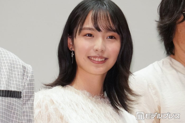 「先生さようなら」出演で話題・駒井蓮、大学卒業を報告 振り袖姿に反響