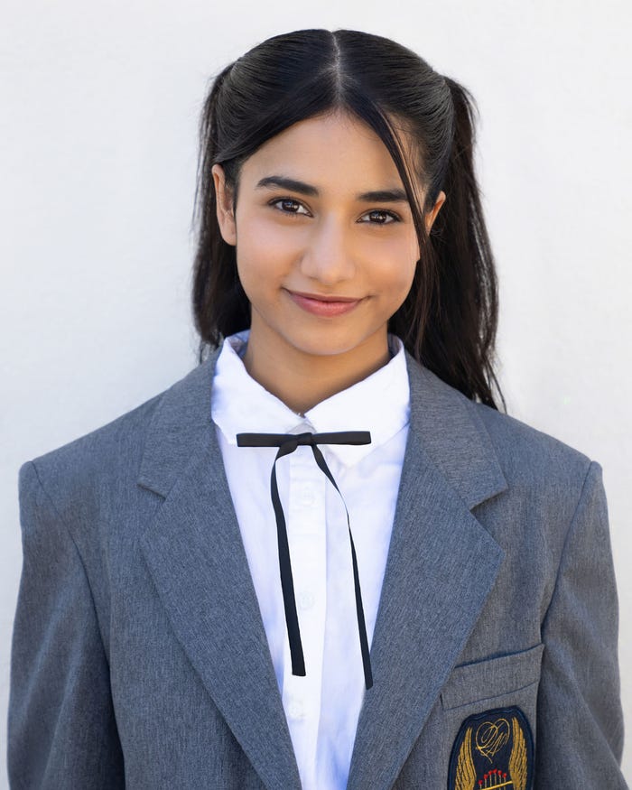 Ezrela(C)HYBE x Geffen Records