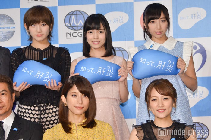 (時計まわりに)岡田奈々、岩田陽菜、薮下楓、高橋みなみ、上原多香子(C)モデルプレス
