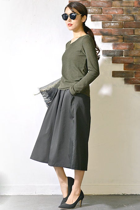 大人シルエットの上品ガウチョパンツ「coca」3,990円（税込）／画像提供：coca