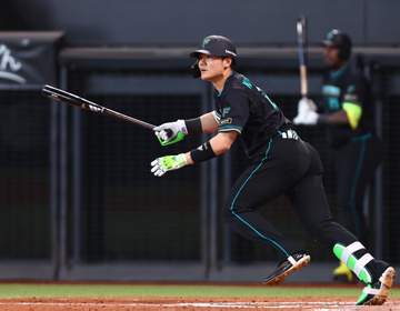 日本ハム・清宮幸 適時三塁打で逆転星貢献「今日みたいに泥くさく勝つしかない」 苦境脱出には「こういう時もあるって切り替えるしかない」