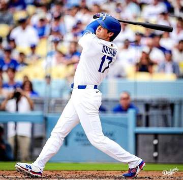 大谷翔平 日米通算350号 初回初球ドカン！前半戦ラストは133メートル特大弾 二刀流復活の9年目、球宴欠場で後半戦へ