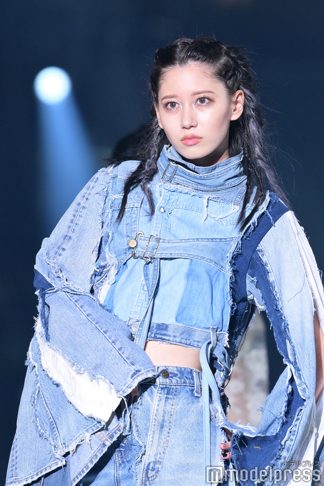 （C）モデルプレス