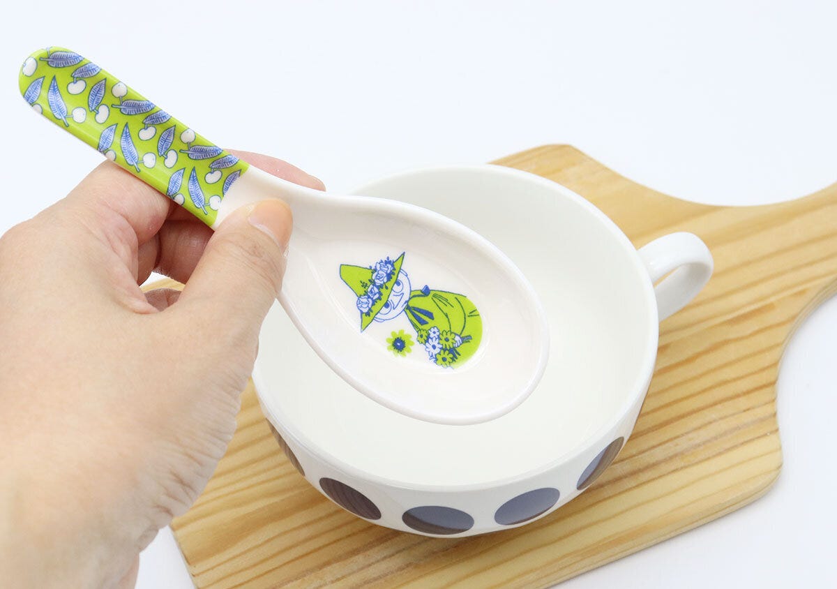 軽い 大人のおしゃれ手帖ムーミンレンゲ軽い