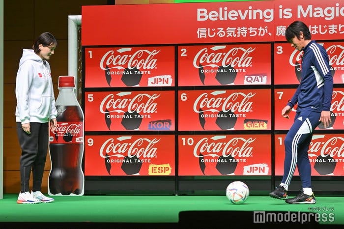 綾瀬はるか、中村俊輔 (C)モデルプレス