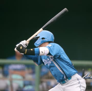 日本ハム・新庄監督「奈良間君、よかったね」 走者三塁で内野ゴロで勝ち越し「あれはもう今季は打点3くらいの評価」