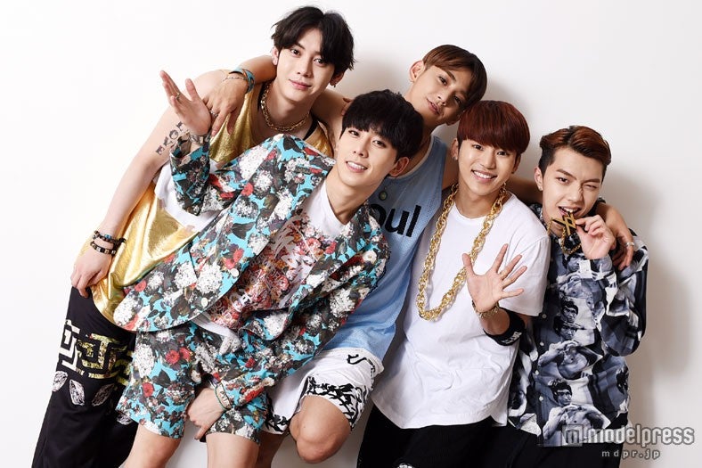 画像1/10) 日本デビュー2周年のMYNAME、5人の見据える先 変化と