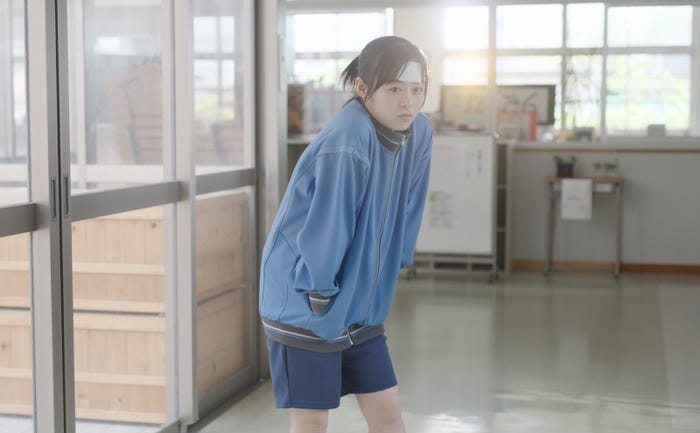 森七菜 (C)オジロマコト・小学館/映画「君ソム」製作委員会