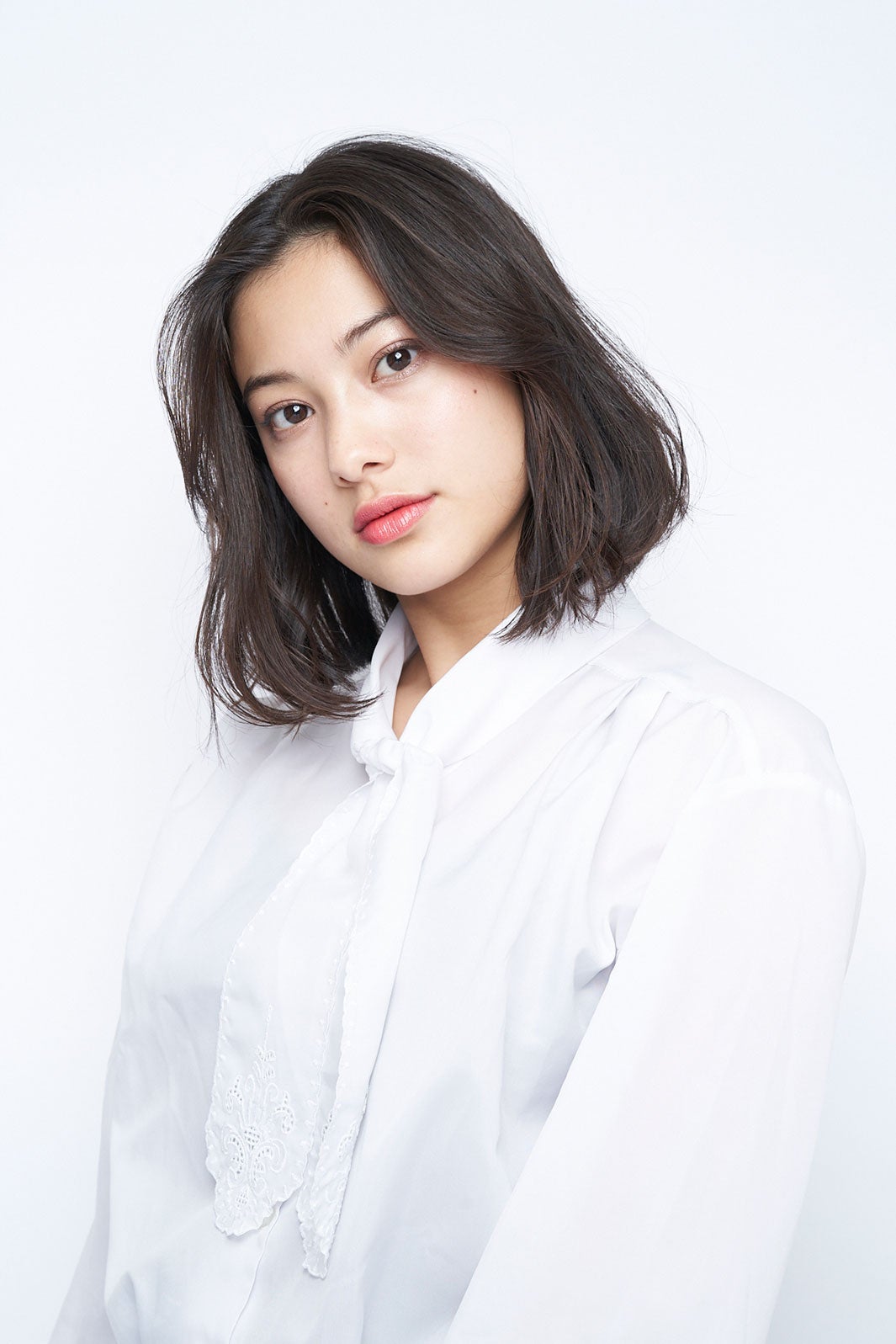 【注目の人物】現役慶大生ハーフモデル・せたこ、「サンジャポ」初出演で話題