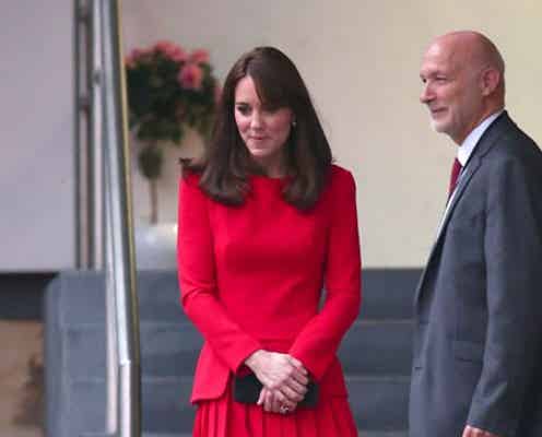 英キャサリン妃、3年前のワンピを着まわし