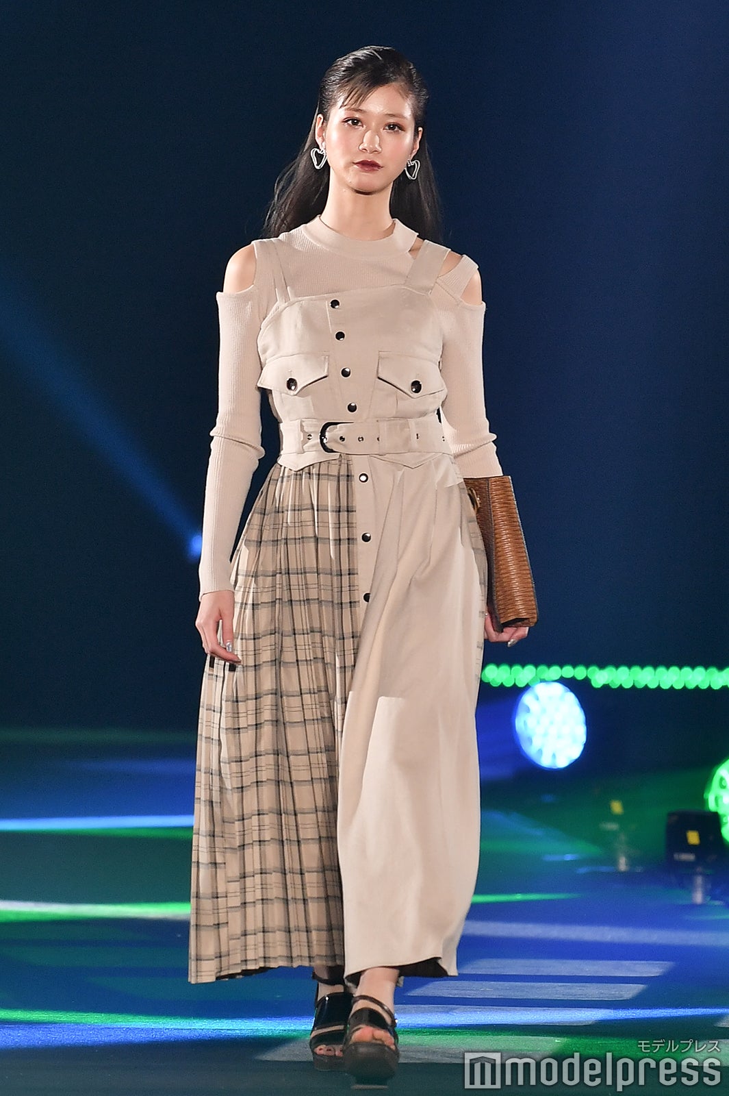 生見愛瑠 （C）モデルプレス