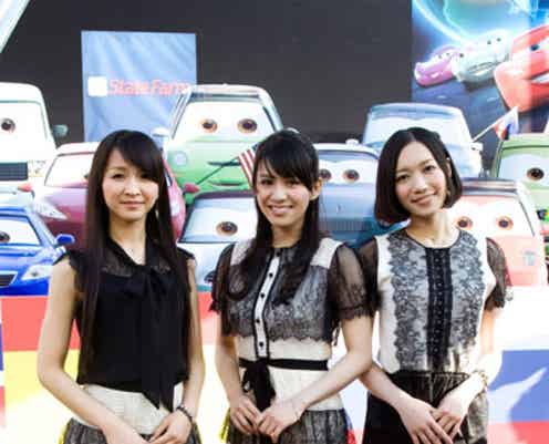 Perfume、遂に世界デビュー!ワールドプレミアで美脚をアピール