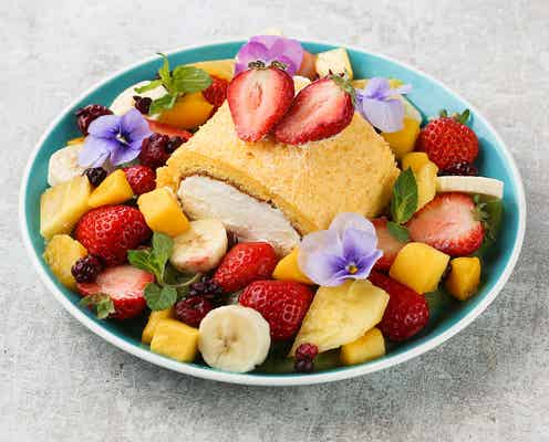 「UZU」新ロールケーキカフェが大阪に、ハンバーガーやタコスの“お食事系ロール”も