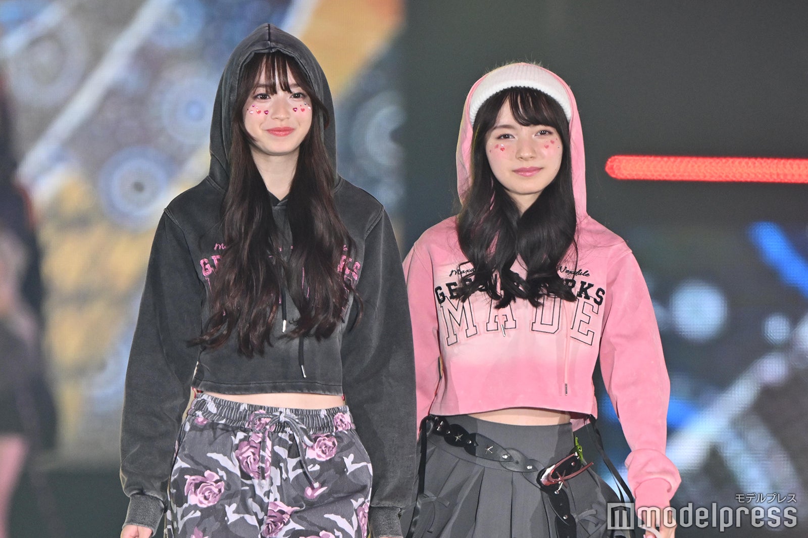 葛西杏也菜、河村ここあ「Seventeen」ステージ（C）モデルプレス