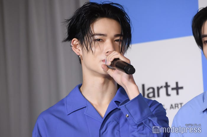 グループを代表して冒頭挨拶をしたNI-KI(ニキ)(C)モデルプレス