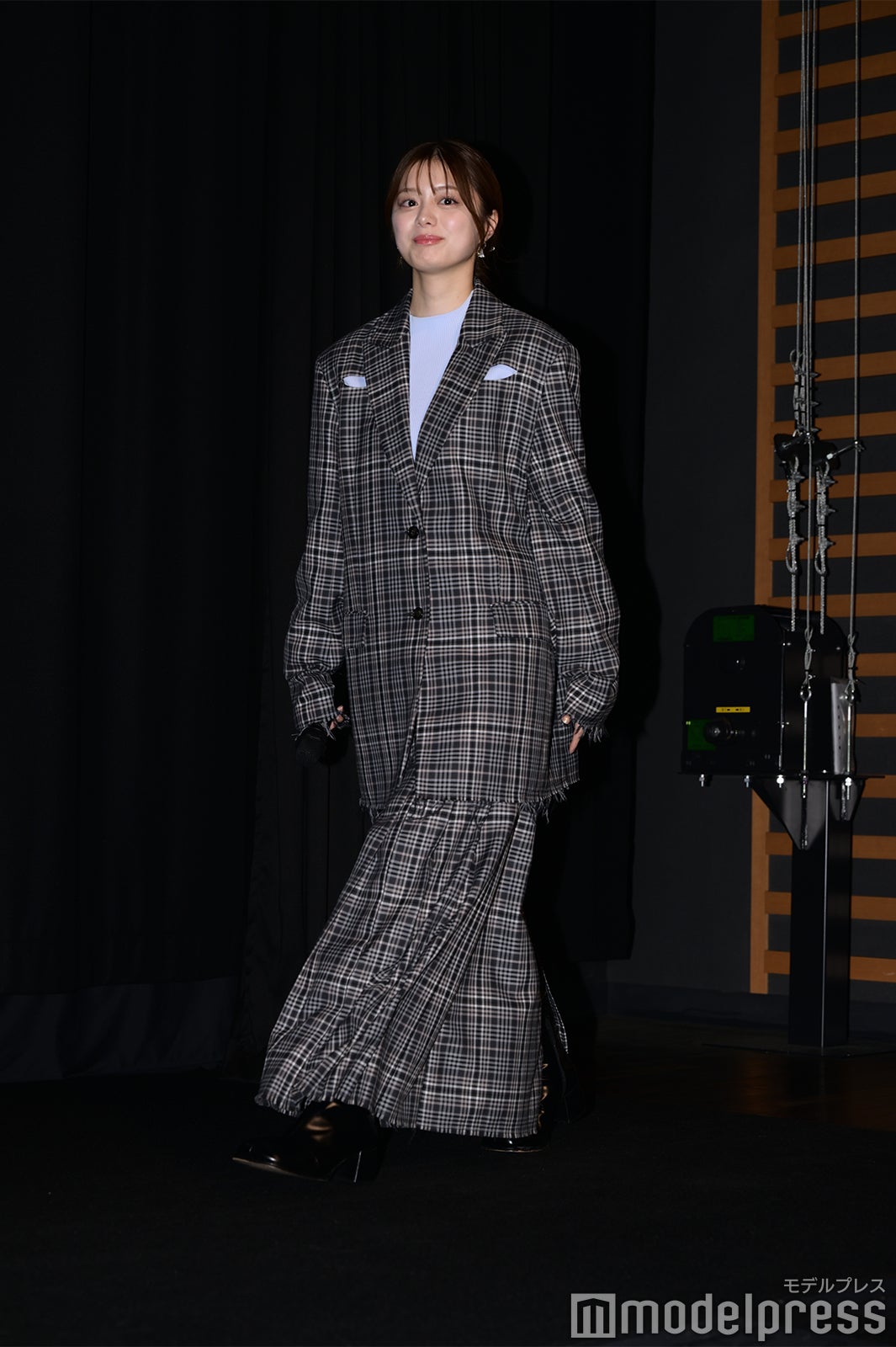 紺野彩夏（C）モデルプレス