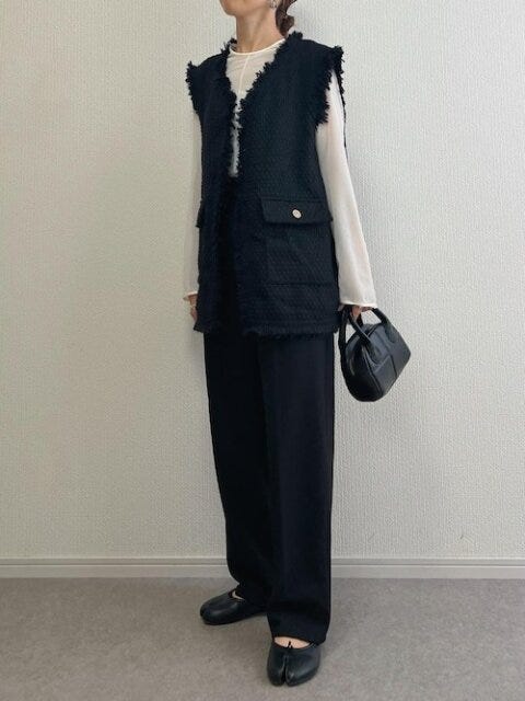 ベスト　コーデ　秋