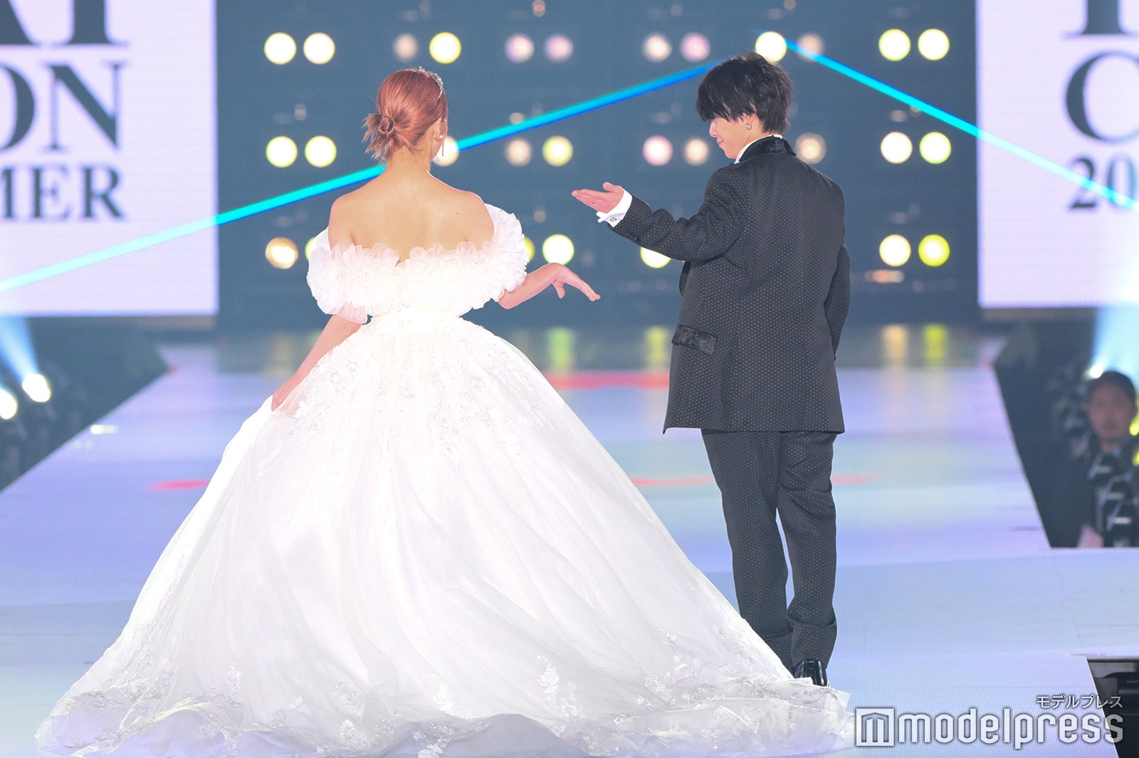 （C）モデルプレス