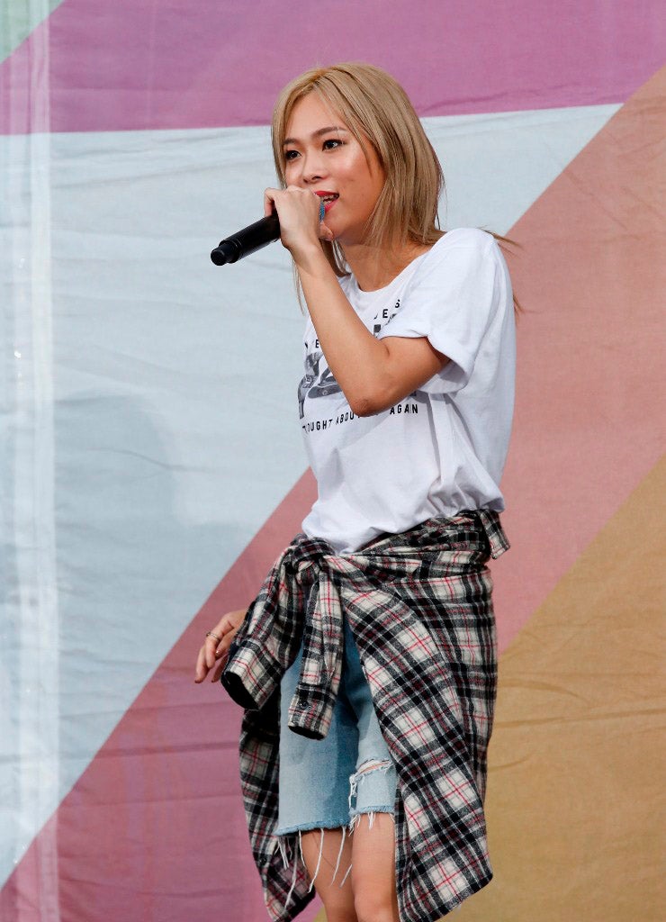 25日に出演したYup’in （写真提供：avex）